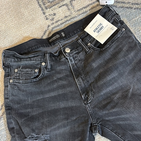 Black Distressed Men’s Jeans 33 W x 34 Let - Picture 2 of 4